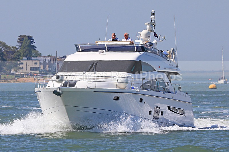 180507 NORTH LANDING - FAIRLINE SQUADRON 1Y3A0895 - Flybridge Cruisers
