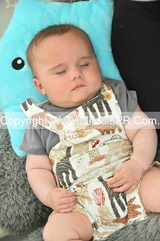 SH4_2062 - Bonny baby competition.