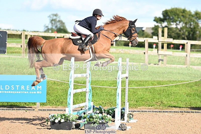 240913A-160011-05127 - Cls 18 National 1.40m Open