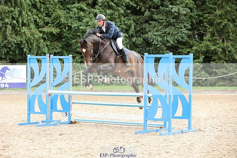 240817-112416-00945 - 03A Snr Disc