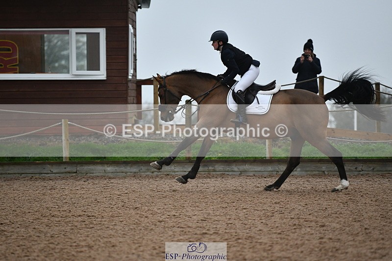 241102A-153624-06237 - SAT Cls 12 1.15m Members Cup