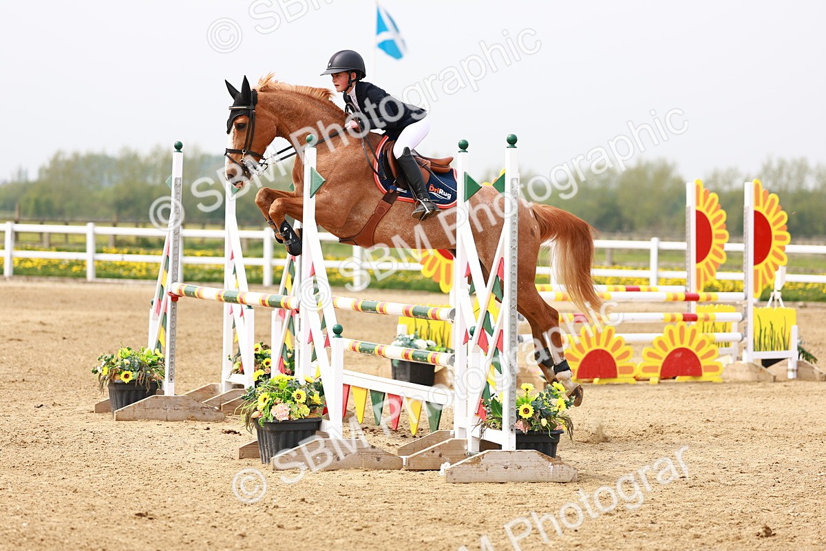  - Class 17 - Senior 1.05m