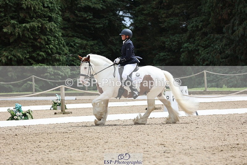 250718A-140149-01688 - 092-Rachael.Smaldon-Nadderbrook.Biscuit