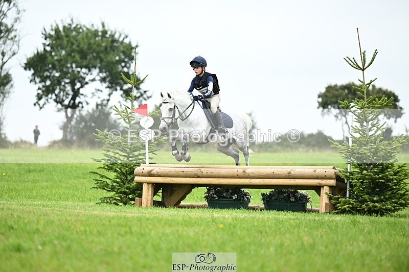 240831A-143429-04674 - 252-CHLOE.FOX-PITT-SIR.CHARLIE.BOI