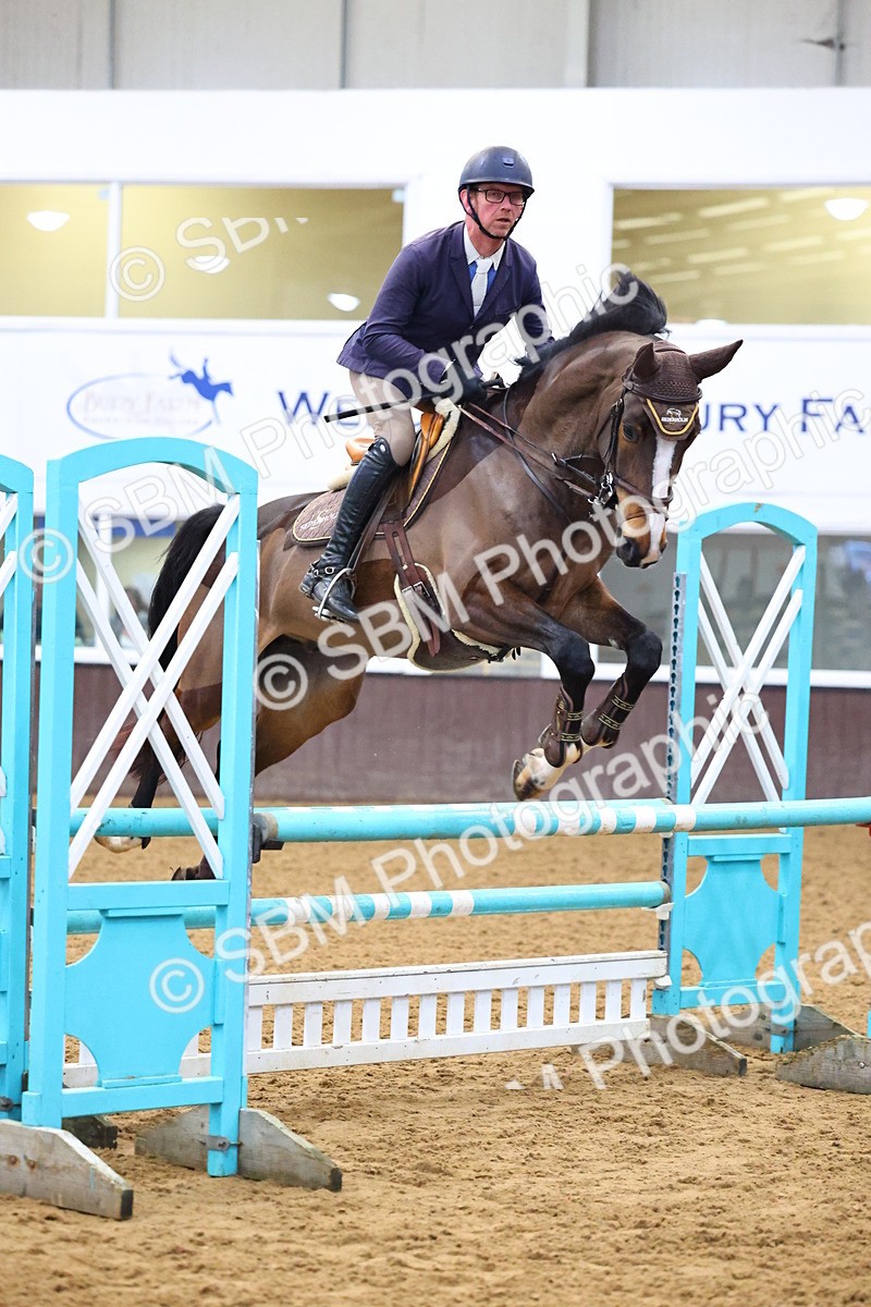 SBM_001002 - Class 4 - Senior Newcomers - 1.10m