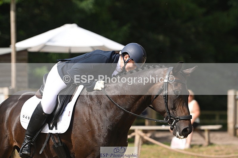 250719A-101422-03312 - 049-Veronica.Roberts-For.J'Adore