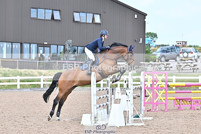 240605A-154156-00934 - Cls 5 Foxhunter and 1.20m Open