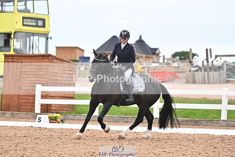 240817A-161018-10470 - 245-Lyn.Gale-Sylvester