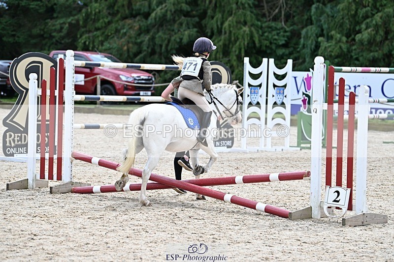 230824-130945-03306 - Round 1 Lead Rein Start to 13.50 cw