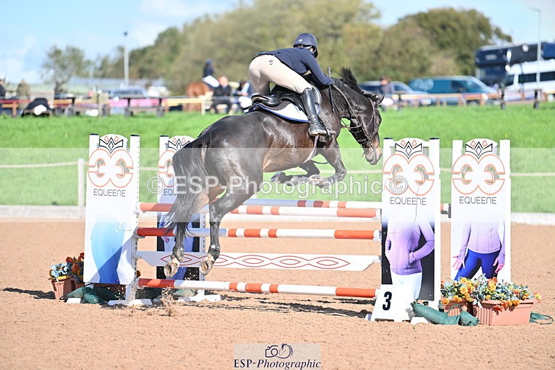 231014A-114031-04458 - Cls 18 Newcomers & 1.10m Open