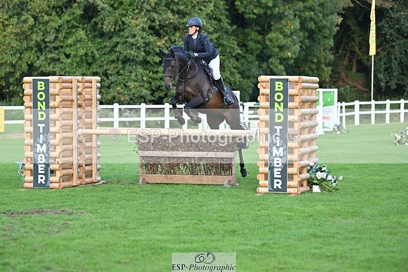 230909-185034-08135 - Cls 14 Snr 1m Derby