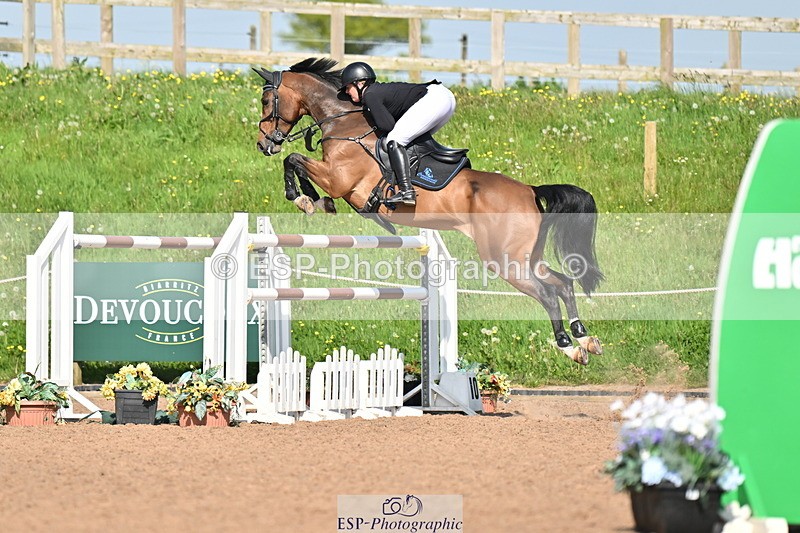 240510A-164035-09244 - Cls 24 National 1.40m Open