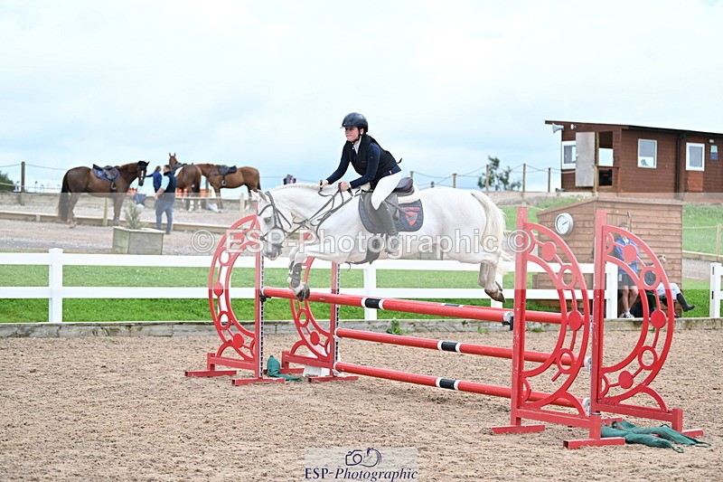 240908A-141412-04313 - Cls 20 A&B Pony Newc & 1.00m Opem