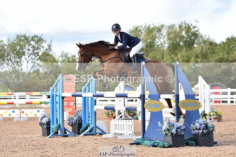 231014A-144104-05329 - Cls 15 1.05m Amateur Q 2nd R