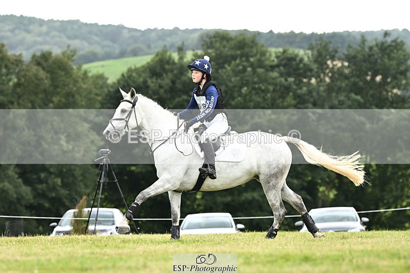 240825X-143416-35047 - 80cm XC 14.30 to 15.30