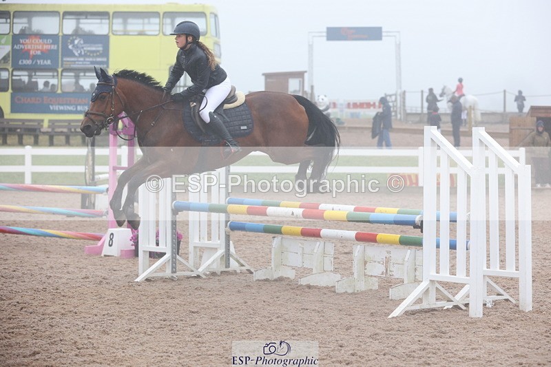 240630A-082523-11196 - Cls 30 British Novice and 80cm Open