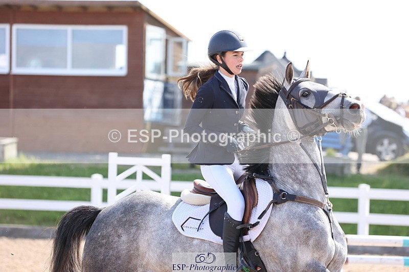 240629A-104043-04222 - Cls 17 Discovery and 90cm Open