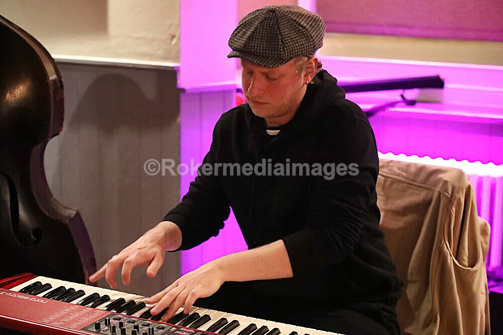 Joe-64 - Joe Webb Music