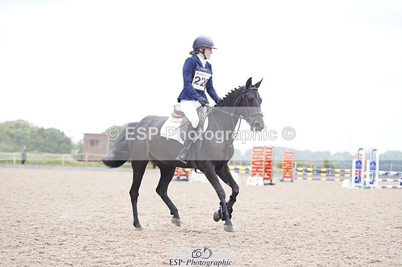 240831A-134408-03422 - 220-Xanthe.Baylis-TULLIBARDS.HERSELF