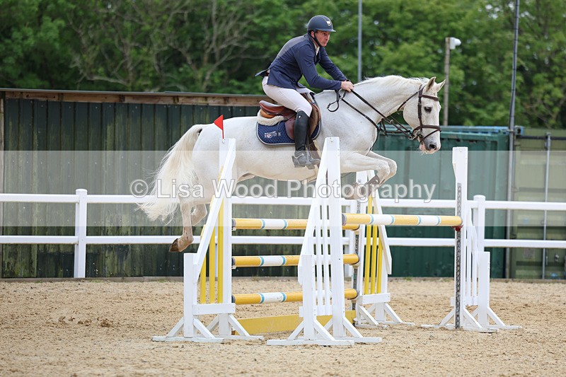 3E7A9716 - Class 9: Senior Foxhunter/1.20 open