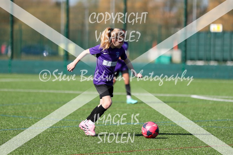 1DX20555 - 2026-03-21 FC Abbey Meads U12 Grey Girls V Swindon Spitfires FC U12