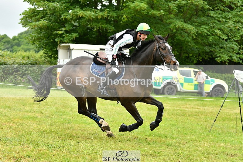 250524A-095727-08627 - A-012-Archie.Tulloch-ZIPPED.UP