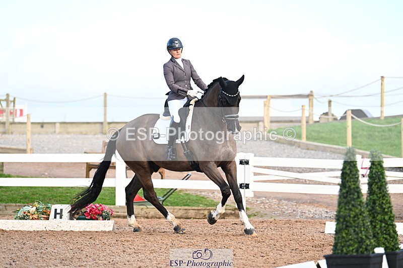 240218A-152829-09102 - 243-Lucy.Baker-Last.Dancer