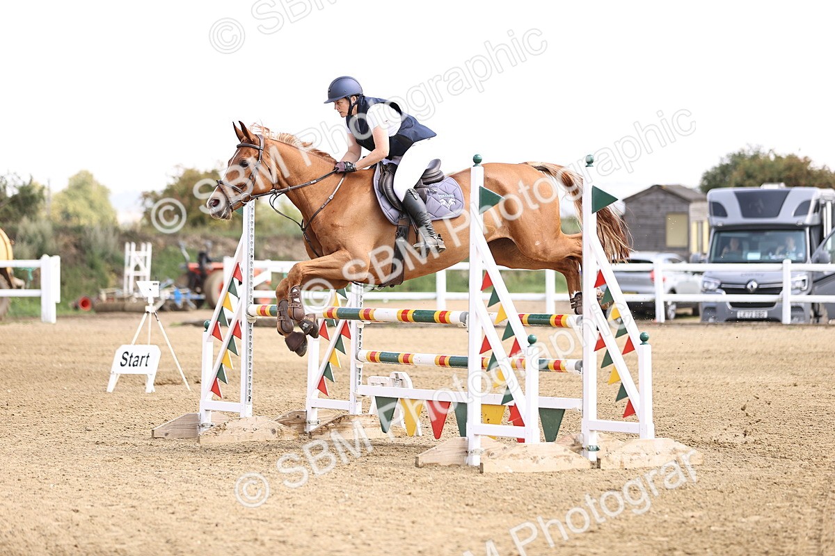 SBM_006602 - Class 12 - Amateur Championship Qualifier 1.05m