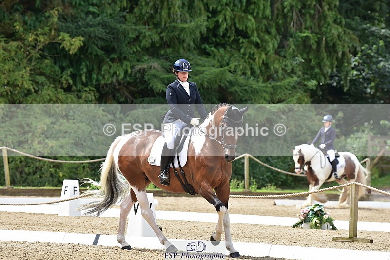 250719A-124810-05728 - 074-Victoria.Hamlyn-White-Langaller.Tarak