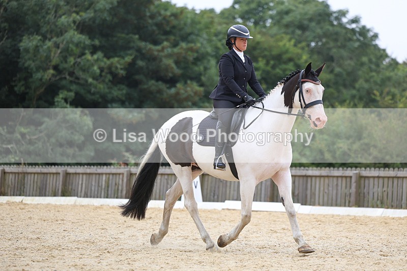 3E7A7056 - Class 7: Novice 4 2024 Section B