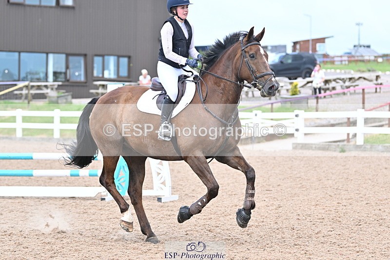 240625A-165707-00347 - Cls 03 & 04 70cm