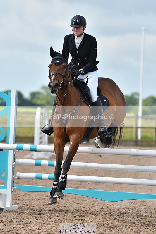 240609A-100401-03668 - Cls 16 Snr Discovery and 1m Open