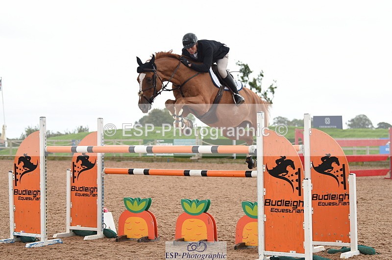 230812A-163454-10306 - Cls 38 Nat 1.40m Open