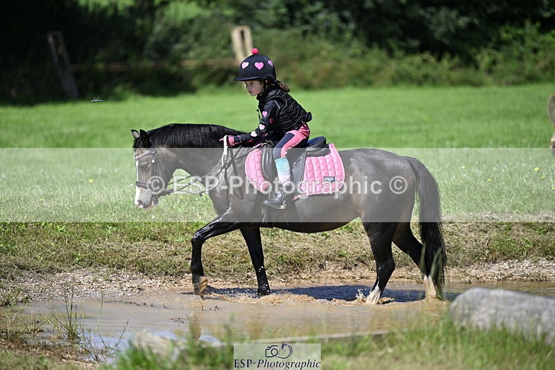 240728B-112530-01032 - Theo's Group XC