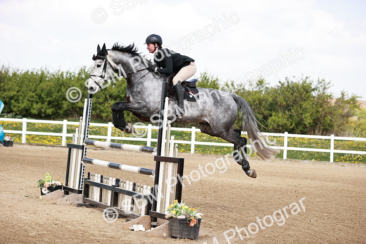  - Class 24 - Senior Newcomers - 1.10m