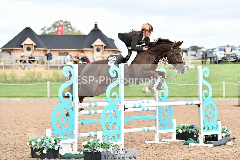 240915A-113325-09722 - Cls 27 Snr 1.05m & 1.10m GP