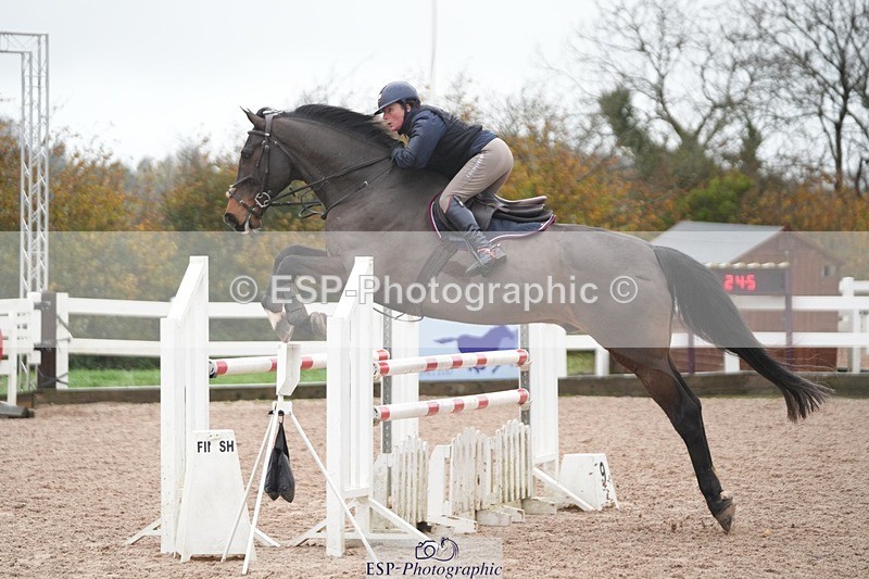 251107-115520-00634 - Cls 4 Snr 1.05m Open