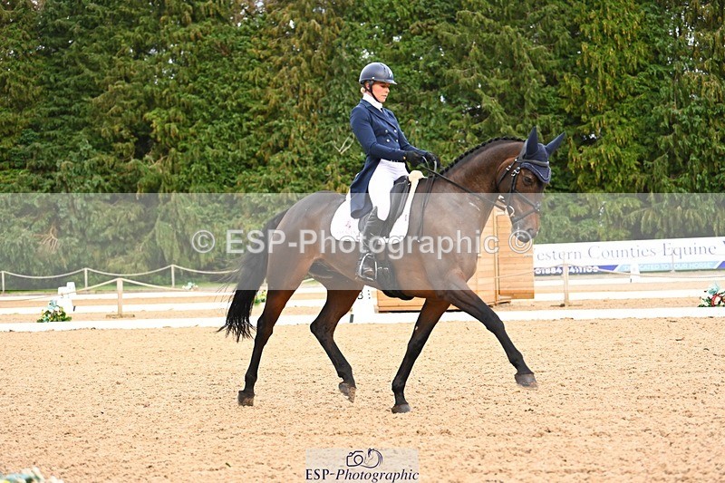 231020-161944-12216 - 338-GLOBAL.CANDY.BOY-Georgie.Campbell-DR