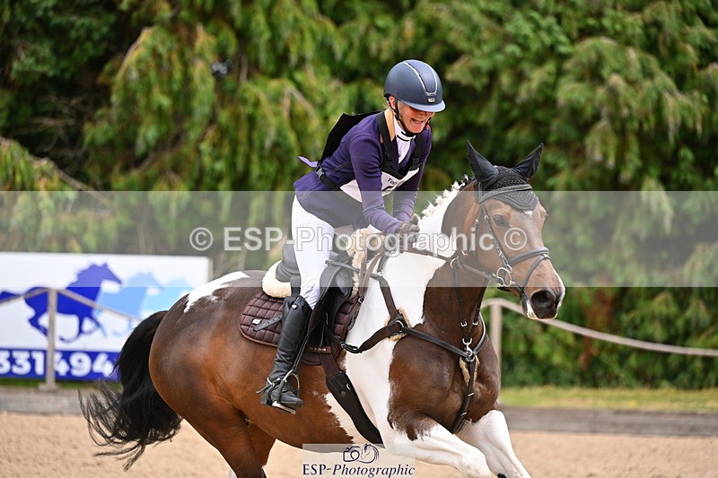 250802A-135614-05659 - F-258-Rachael.Whittaker-STAR