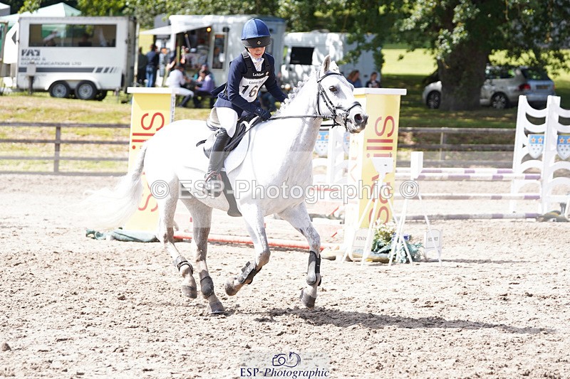 240824X-133802-27849 - 80cm Round 1 13.00 to 14.00