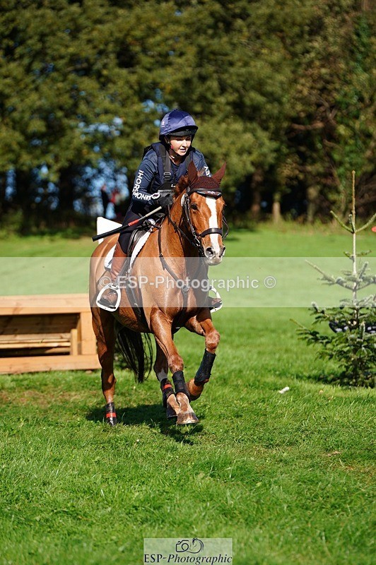 241026-120832-13196 - 405-Lucy.Strong-ON.PLANET.MARS