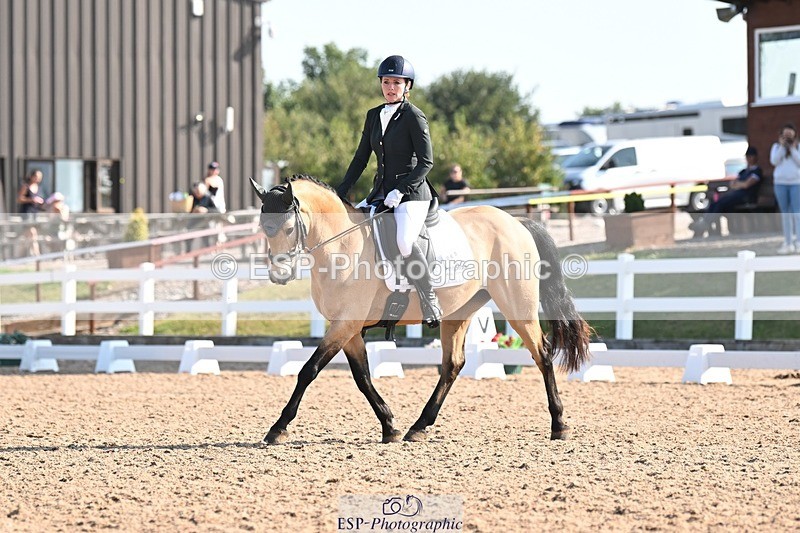 250816-094352-02956 - 065-Nicky.TurriffMyshall.Robby