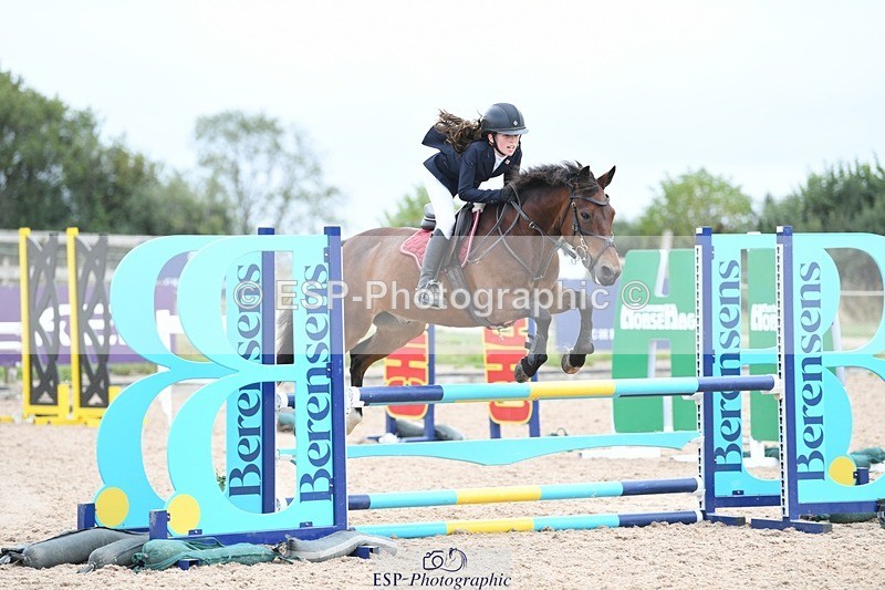 250807-133716-01221 - 90cm Round 2