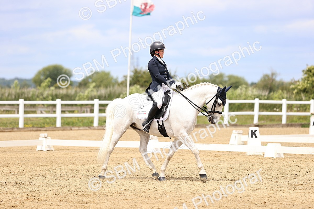 SBM_010243 - Class 8b - Medium 6 - 12.53-14.11