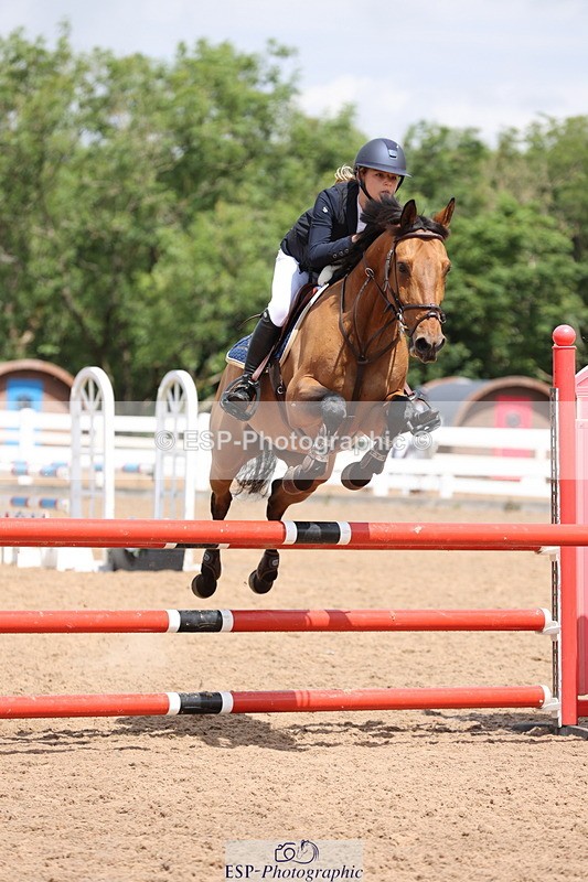 240630A-120026-12852 - Cls 31 Discovery and 90cm Open