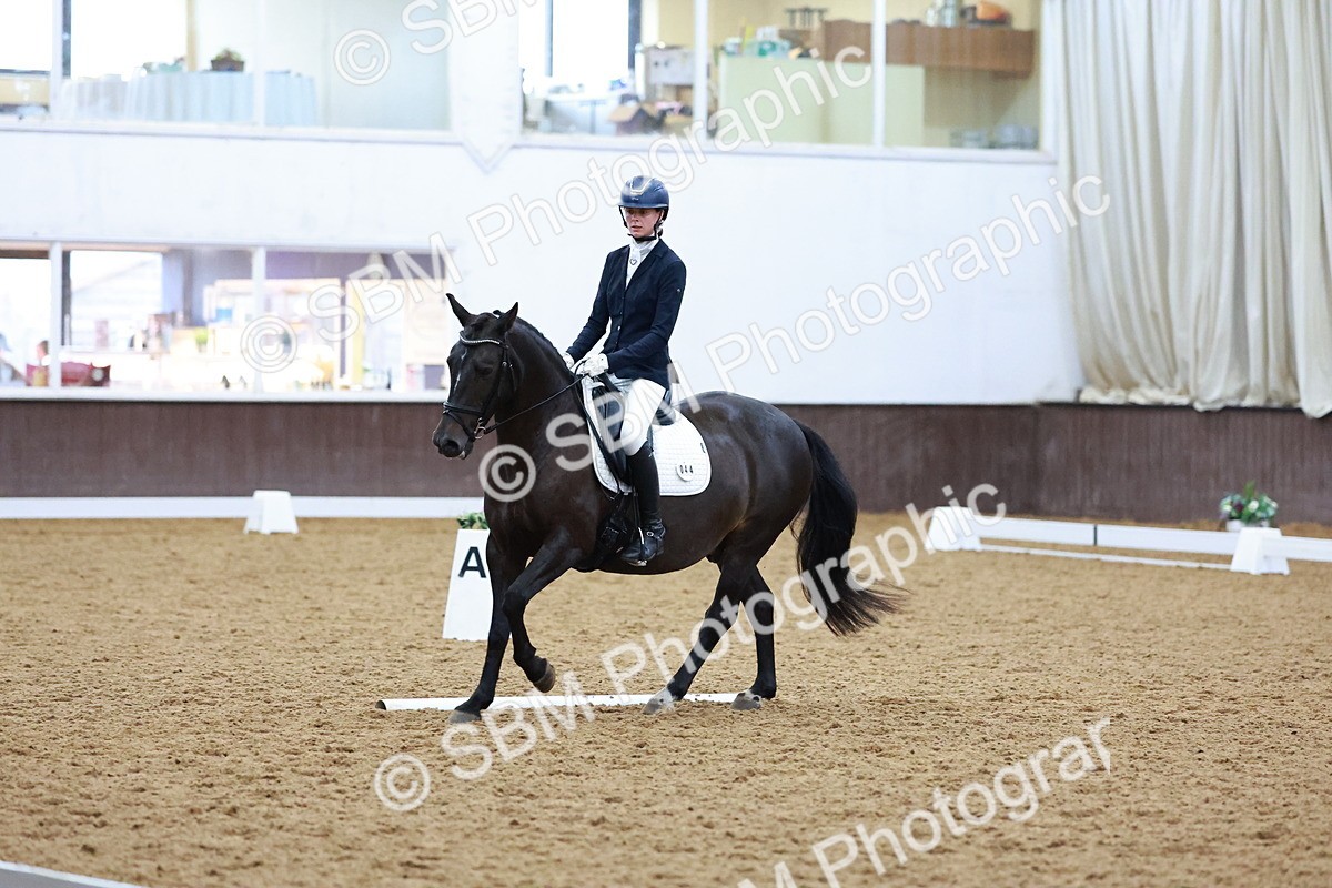 SBM_004468 - Class 12 - E2 Championship - 14.50-15.53