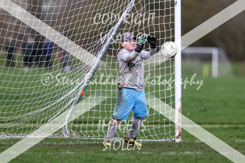 1DX30859 - 2026-03-01  FC Abbey Meads U11 Grey V Hungerford Town Juniors U11 Gladiators