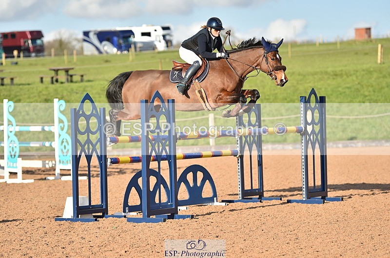 240306A-161722-01981 - Cls 5 Foxhunter and 1.20m Open