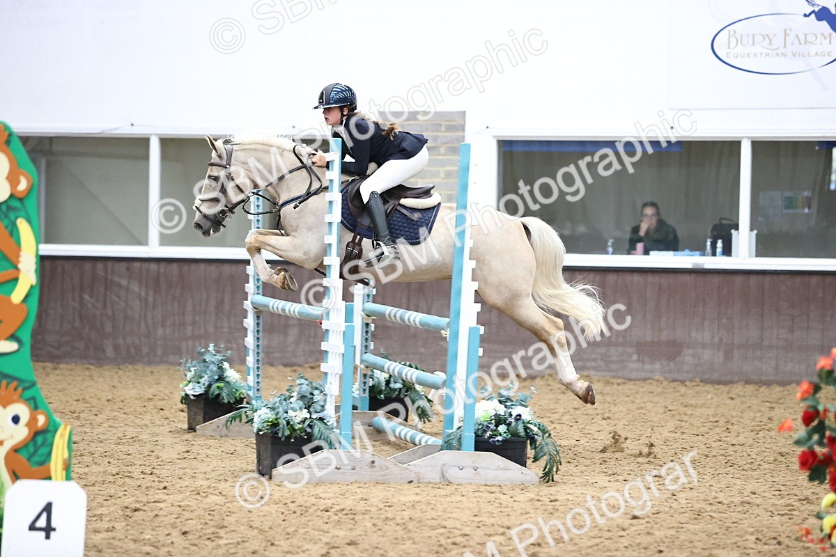 SBM_001785 - Class 3 - Springboard 128cm 138cm Restricted handicap 85cm 95cm