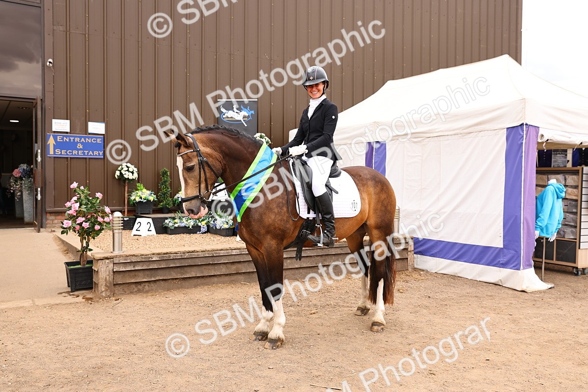 SBM_001932 - Presentations - cart